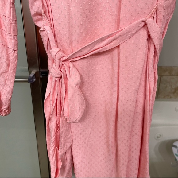 NWOT maternity top - Picture 5 of 6